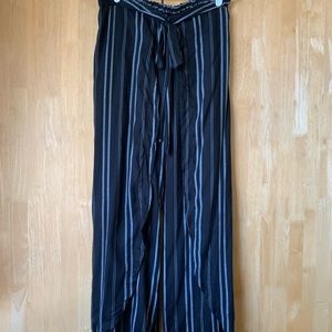 Stripped open leg flare pants